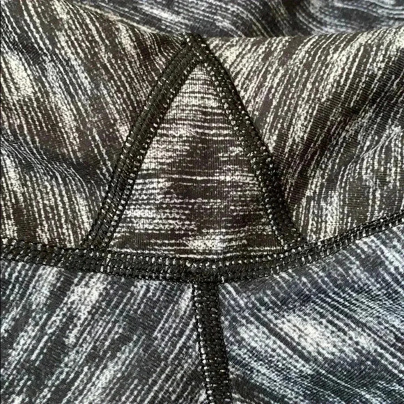 Lululemon wunder under pants stirup - Picture 8 of 10